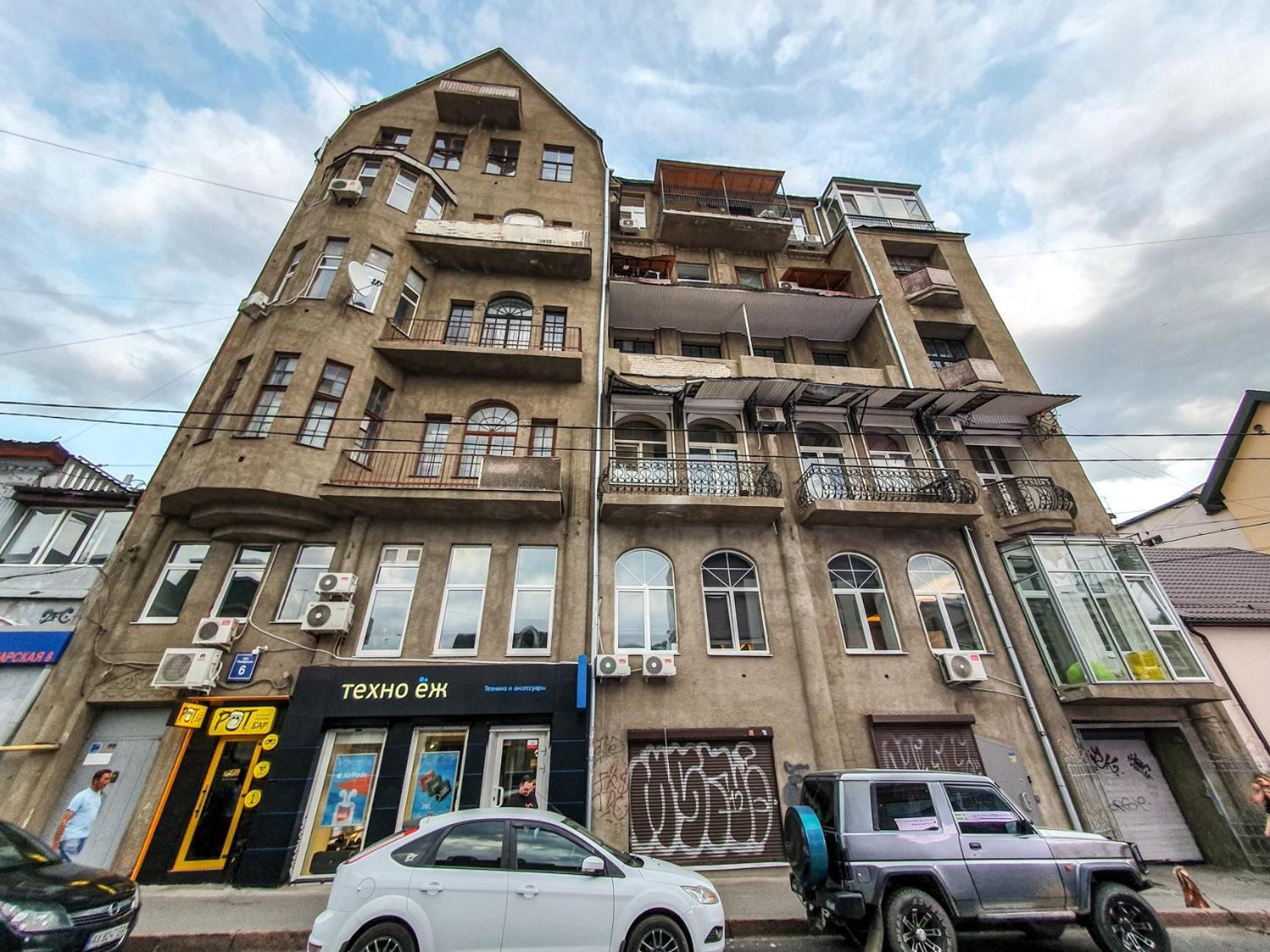 Two-Floor Apartments And Studio 2-Х Этажные Апартаменты И Студия В Самом Центре Harkiv Dış mekan fotoğraf